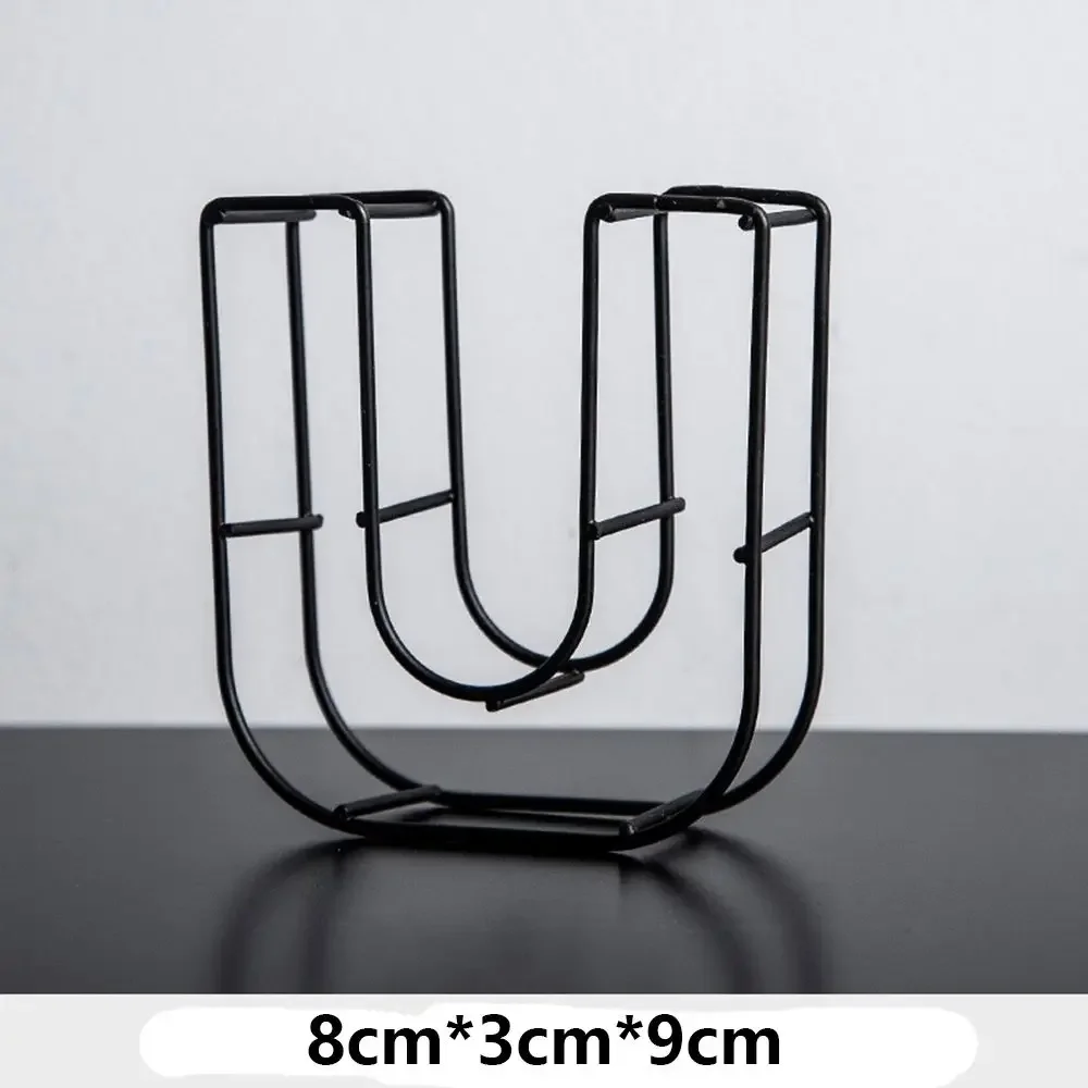 Black (Style U)