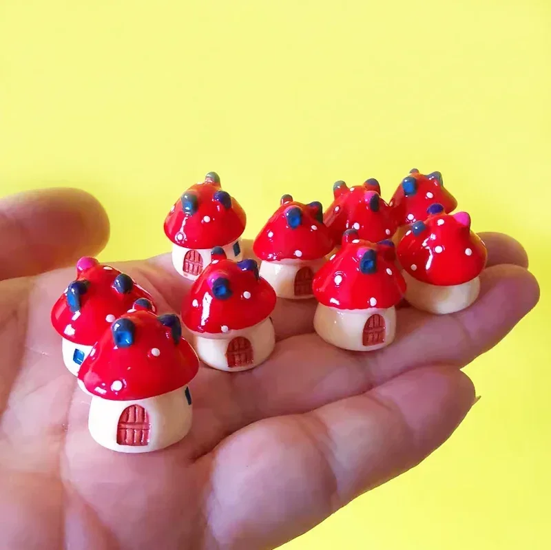 9 red houses