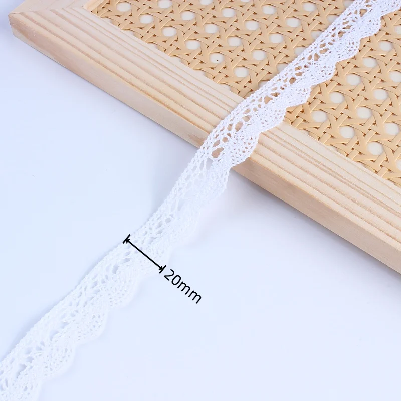 White (Style 23)