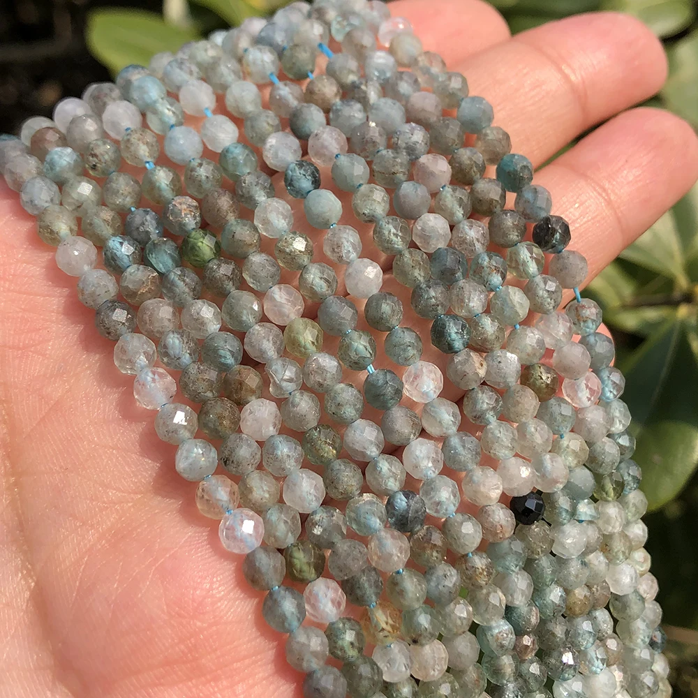 Color Kyanite