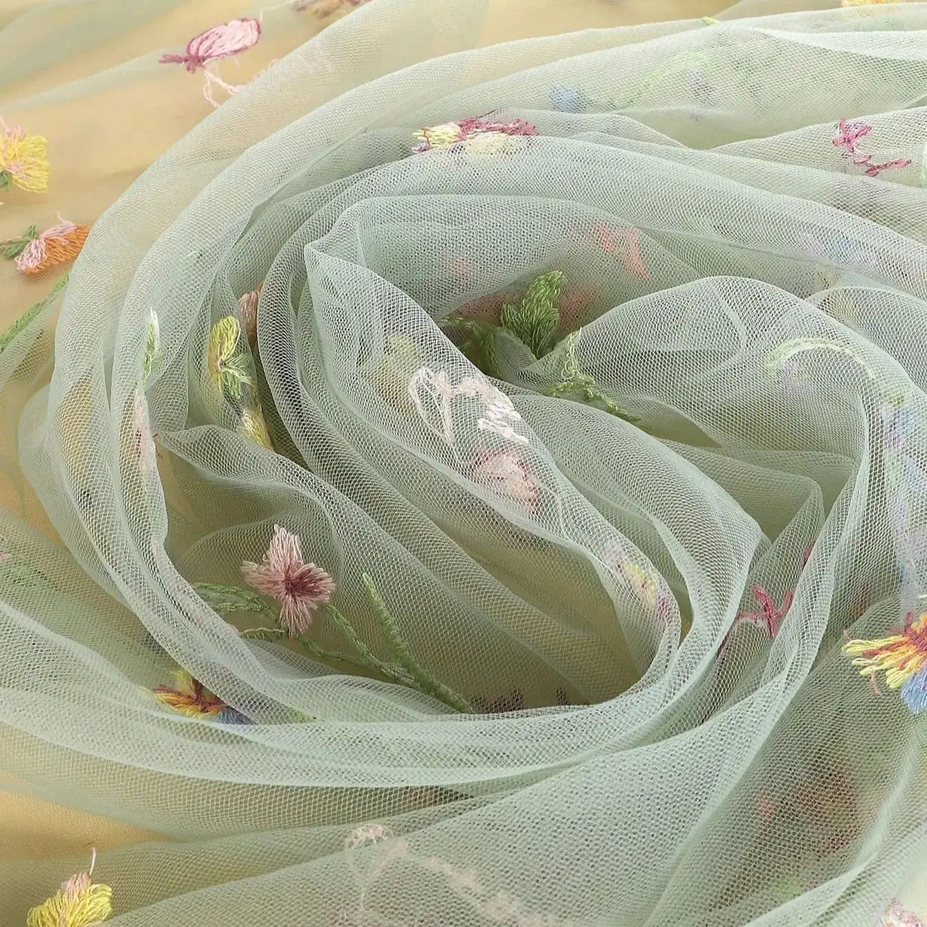 Color Green Floral