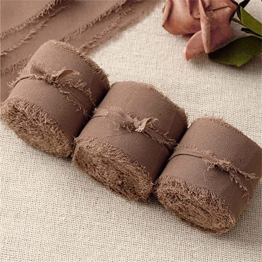 Taupe (Style 20)